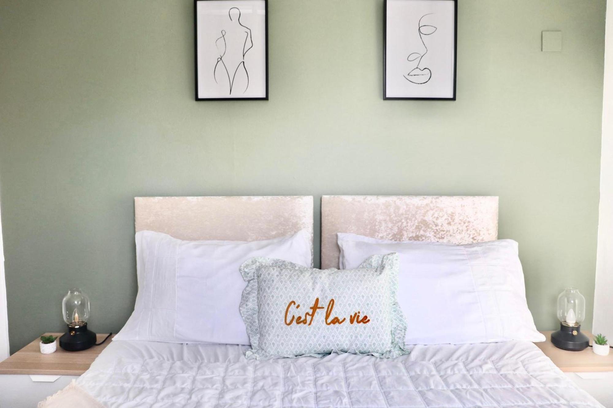 Stunning Apartment, Sleeps 4, Central London, 1 Bedroom, Zone 1, Kennington - Open For Business Stays, Long Stays And Families Relocating Екстериор снимка