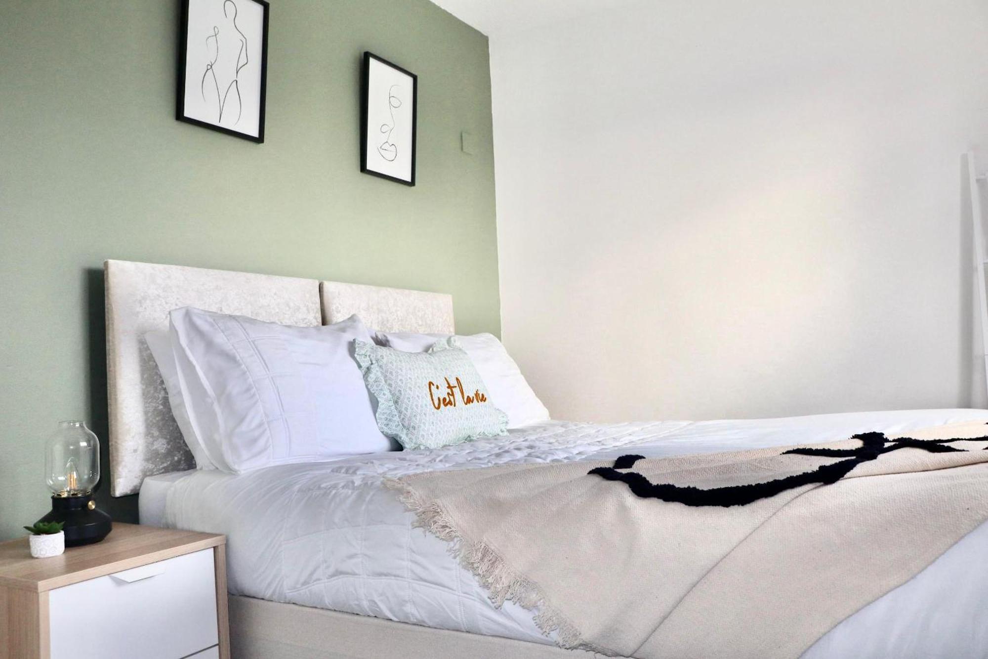 Stunning Apartment, Sleeps 4, Central London, 1 Bedroom, Zone 1, Kennington - Open For Business Stays, Long Stays And Families Relocating Екстериор снимка
